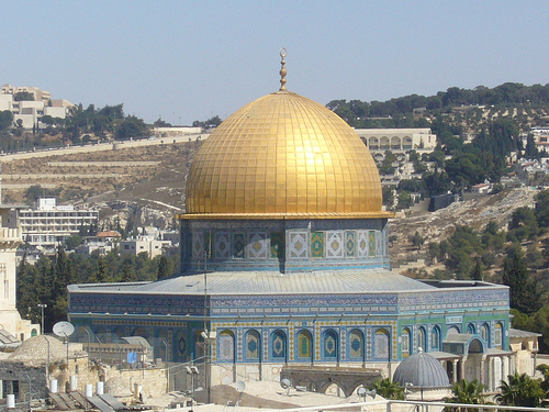 Masjid AsSokhroh TheRock di Palestina